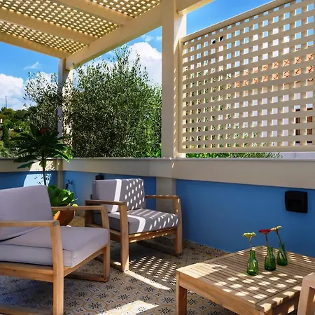 Lägenhetshotell Blue Sky House 4*