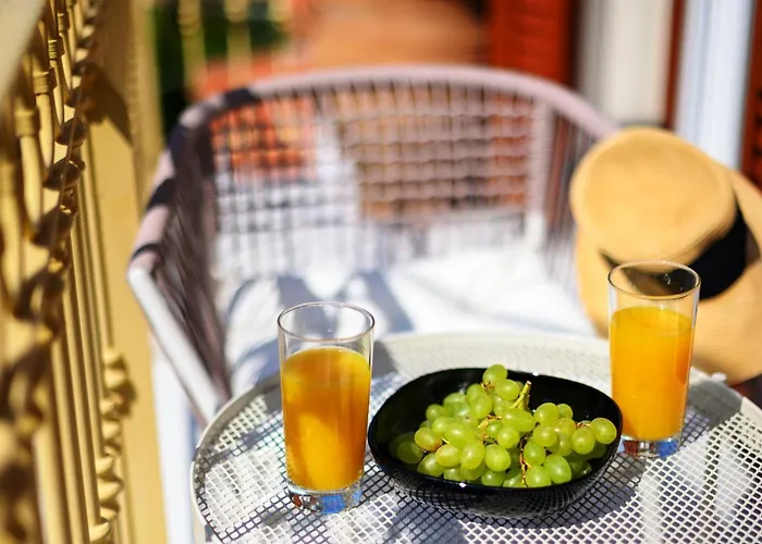 Aparthotel Blue Sky House 4*