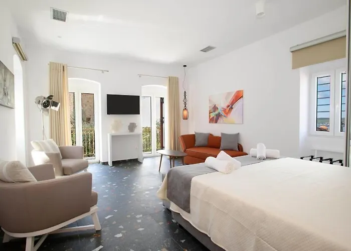 Blue Sky House 4* Pylos