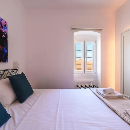 Blue Sky House מלון דירות