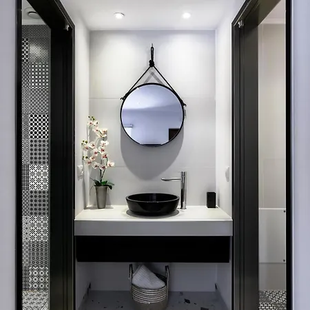 Blue Sky House Apartahotel Pilos