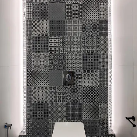 Blue Sky House פילוס