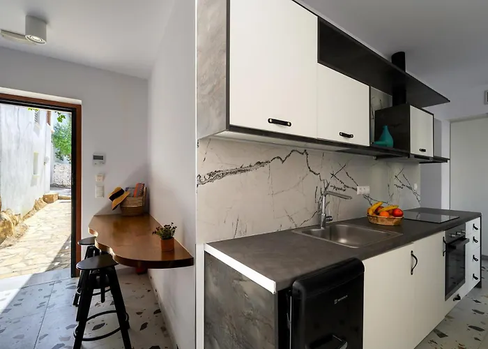 Blue Sky House Apartmanhotel