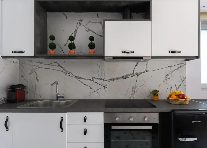 Blue Sky House Apartmanhotel Pülosz