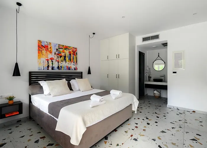 Blue Sky House Apartmanhotel