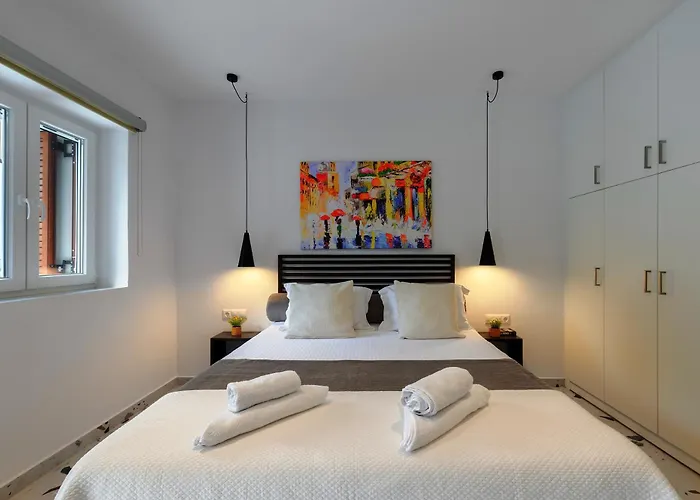 Blue Sky House Апарт-отель 4*